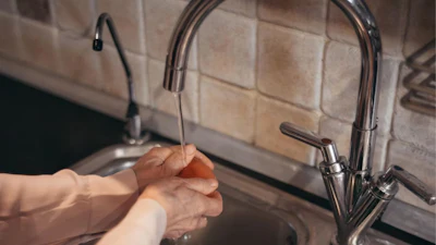 drinking_water.67191354d8a27