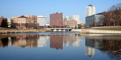 SkylineRochesterMNreflectected.6778048756f3f