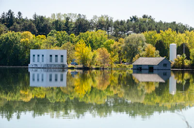 A trio of new retention ponds will moderate runoff and contaminants entering East Vadnais Lake, say officials.